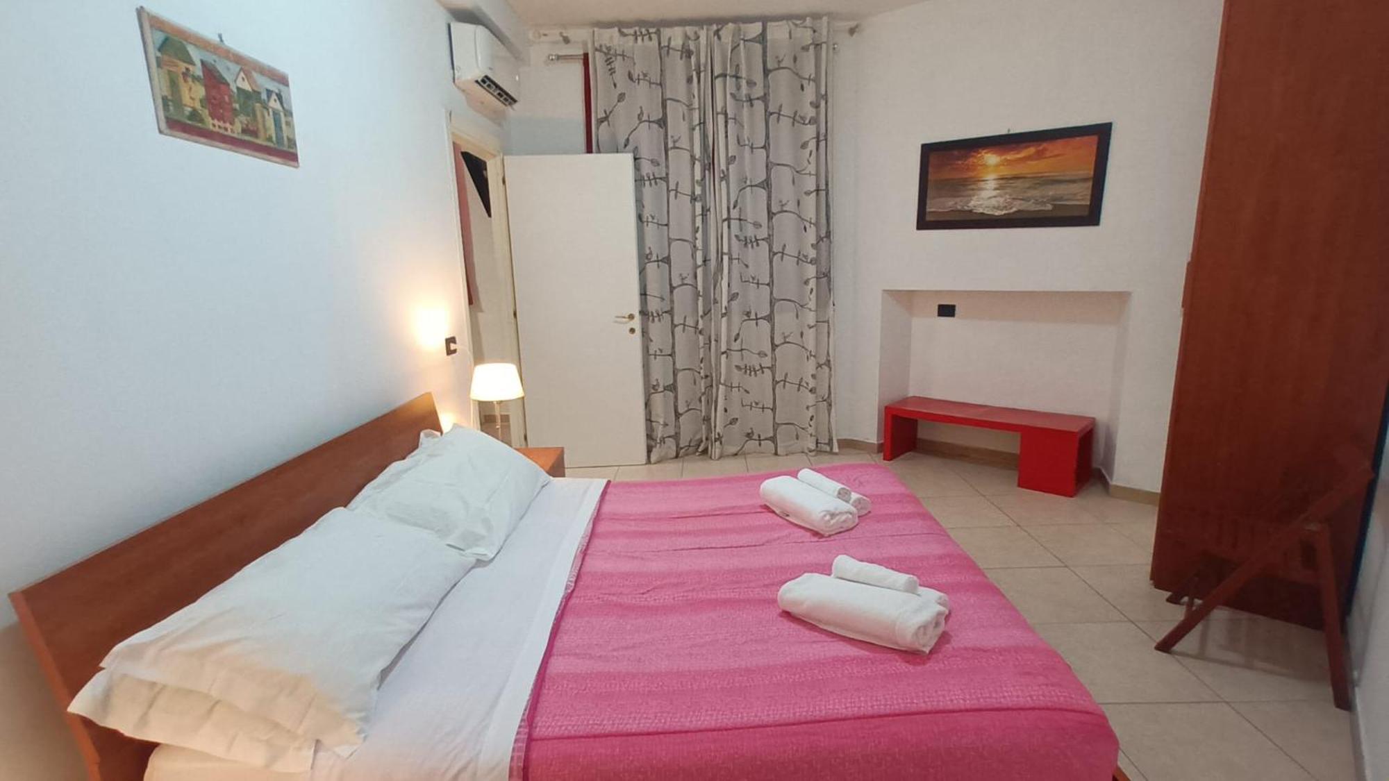 Olimpo Apartments St John In Lateran Rome Exterior photo