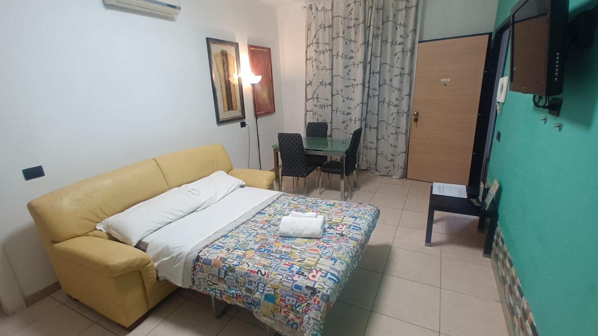 Olimpo Apartments St John In Lateran Rome Exterior photo