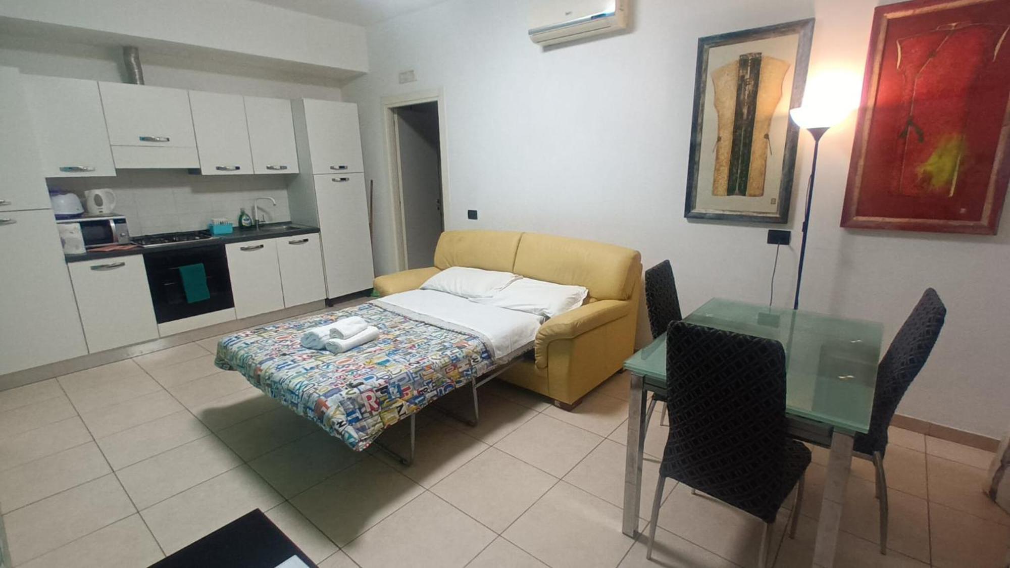 Olimpo Apartments St John In Lateran Rome Exterior photo